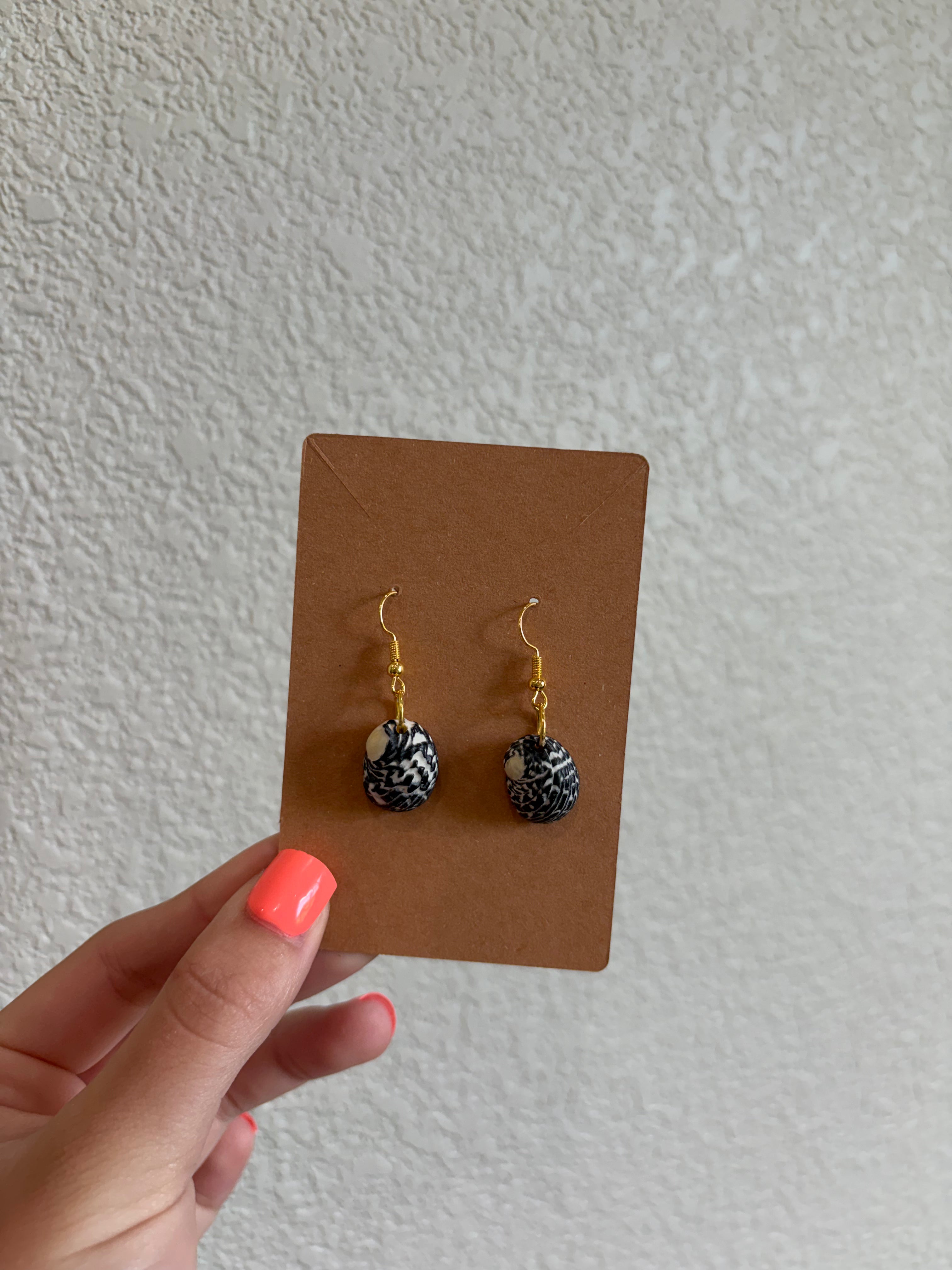 Black and White Shell Earrings